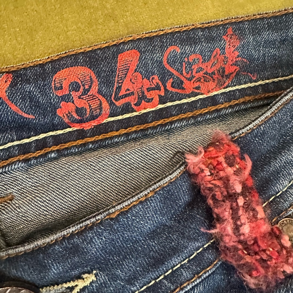 Desigual Blue Women's Jeans with Red Accents - Picture 7 of 8